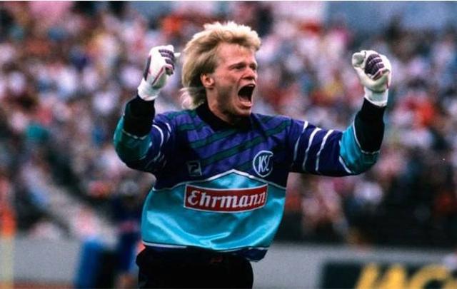 两人在加练 两人在加练